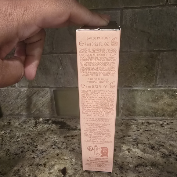 Prada Paradoxe Perfumes - Picture 8 of 10